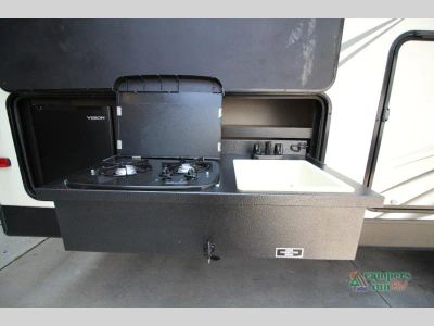 2020 Venture RV SportTrek — photo 22 view
