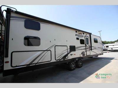 2020 Venture RV SportTrek — rear three-quarter view