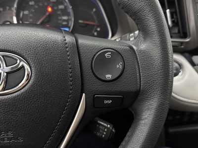 2015 Toyota RAV4 - Photo 20