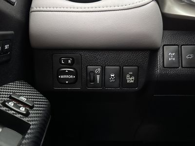 2015 Toyota RAV4 - Photo 21