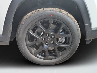 2026 Jeep Compass — photo 9 view