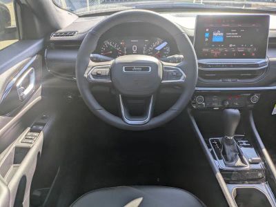 2026 Jeep Compass — photo 14 view