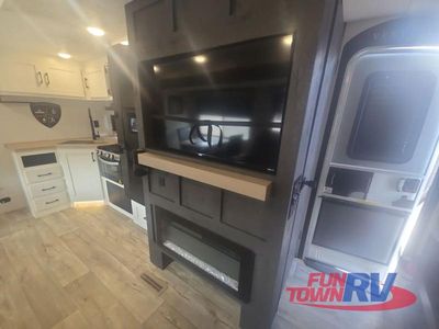 2025 Venture RV Sienna - Photo 25