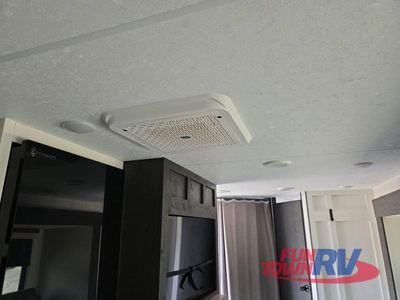 2025 Venture RV Sienna - Photo 46