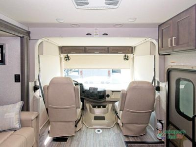 2023 Thor Motor Coach Miramar - Photo 30