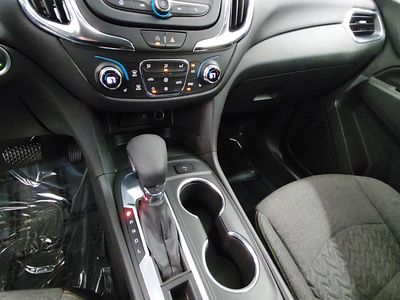 2024 Chevrolet Equinox — photo 13 view