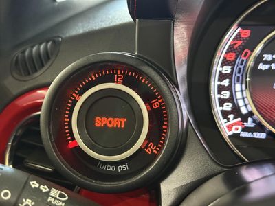 2015 FIAT 500c - Photo 21