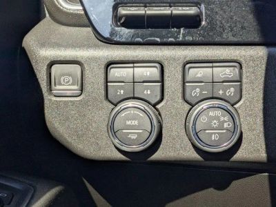 2024 Chevrolet Silverado 2500HD — photo 19 view