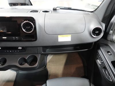 2026 Thor Motor Coach Sanctuary - Photo 11