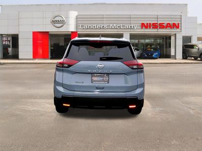2026 Nissan Rogue - Photo 4