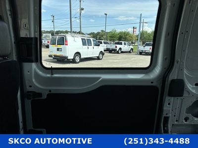 2020 Ford Transit 250 Cargo Van - Photo 7