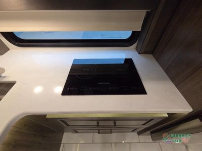 2026 Jayco Seneca Prestige - Photo 31