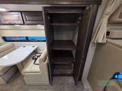 2026 Jayco Seneca Prestige - Photo 26