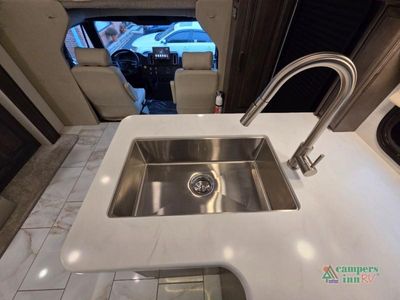 2026 Jayco Seneca Prestige - Photo 30