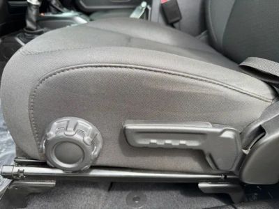2023 Jeep Gladiator — photo 20 view