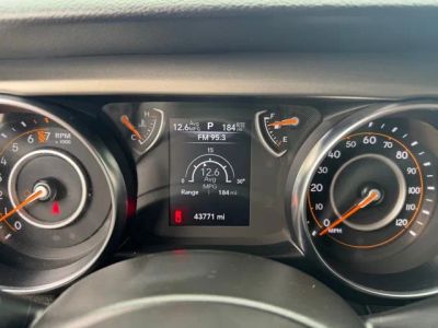 2023 Jeep Gladiator — photo 23 view