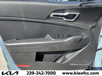 2026 Kia Sportage Hybrid — photo 18 view