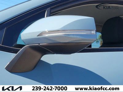 2026 Kia Sportage Hybrid — photo 9 view