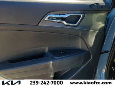 2026 Kia Sportage Hybrid — photo 12 view