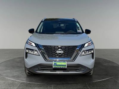 2023 Nissan Rogue — side profile view