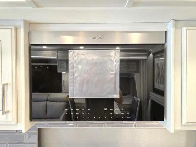 2026 Fleetwood DISCOVERY LXE - Photo 13