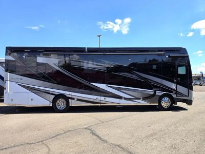 2026 Fleetwood DISCOVERY LXE - Photo 37