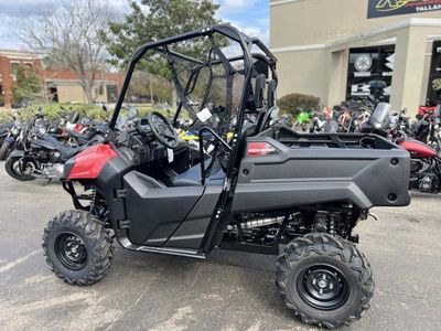 2026 Honda Pioneer 700 - Photo 7
