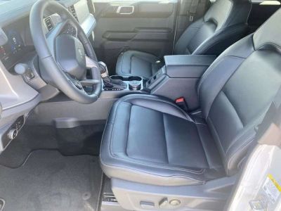 2026 Ford Bronco — photo 12 view