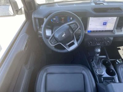2026 Ford Bronco — photo 10 view