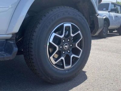 2026 Ford Bronco — photo 9 view