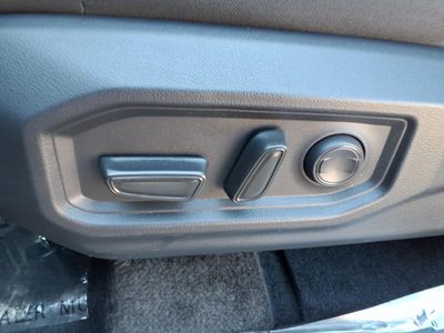 2026 Toyota Tundra — photo 10 view