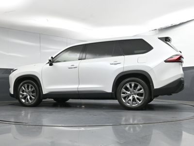 2026 2025 Toyota Grand Highlander Limited SUV — photo 29 view