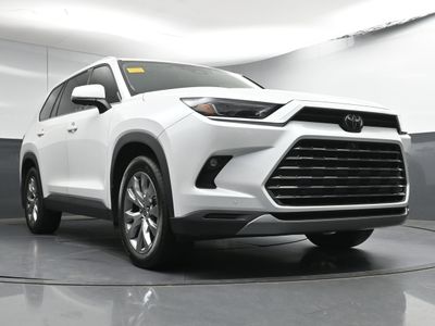 2026 2025 Toyota Grand Highlander Limited SUV — photo 24 view