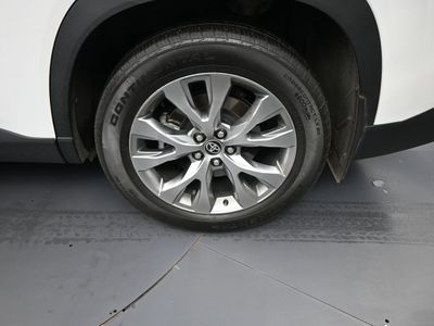 2026 2025 Toyota Grand Highlander Limited SUV — photo 20 view