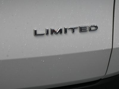 2026 2025 Toyota Grand Highlander Limited SUV — photo 21 view