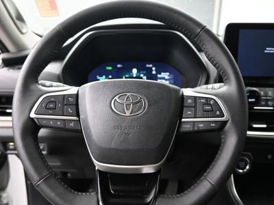 2026 2025 Toyota Grand Highlander Limited SUV — photo 10 view