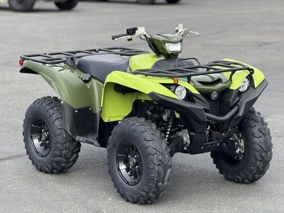 2026 Yamaha Grizzly EPS in GREEN — front three-quarter view
