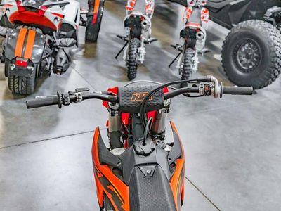 2026 KTM 450 SX-F - Photo 8