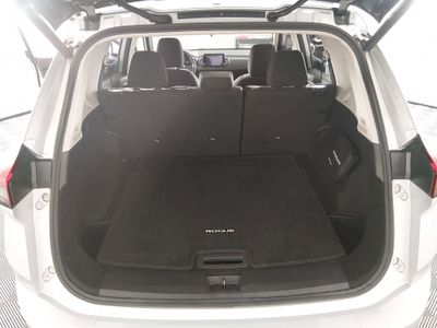 2025 Nissan Rogue — photo 11 view