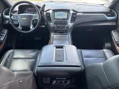 2019 Chevrolet Suburban — photo 11 view