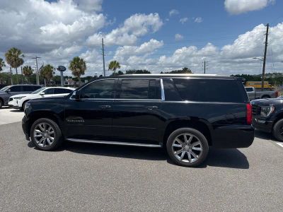 2019 Chevrolet Suburban — interior view
