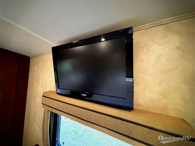 2015 Forest River Cedar Creek Silverback - Photo 8