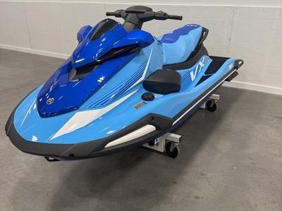2025 Yamaha VX DELUXE W/AUDIO — side profile view