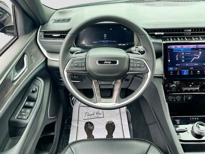 2025 Jeep Grand Cherokee L — photo 23 view