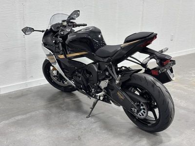 2026 Kawasaki Ninja ZX-6R - Photo 9