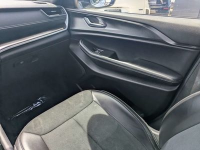 2025 Jeep Grand Cherokee - Photo 14