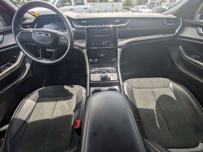 2025 Jeep Grand Cherokee - Photo 12