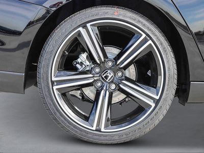 2026 Honda Accord Hybrid - Photo 8