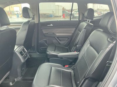 2022 Volkswagen Atlas — photo 17 view