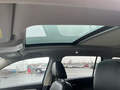 2022 Volkswagen Atlas — photo 16 view